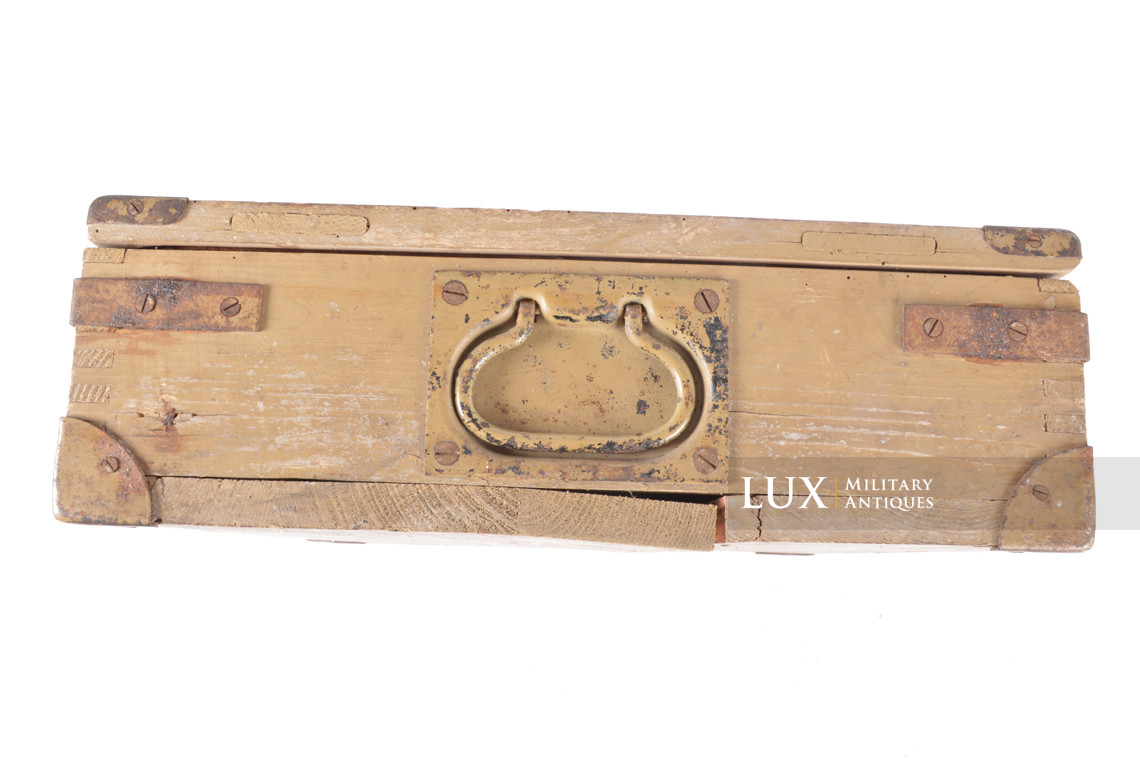 Caisse allemande pour accessoires du canon antiaérien allemand Flak M39 de 3,7 cm - photo 15