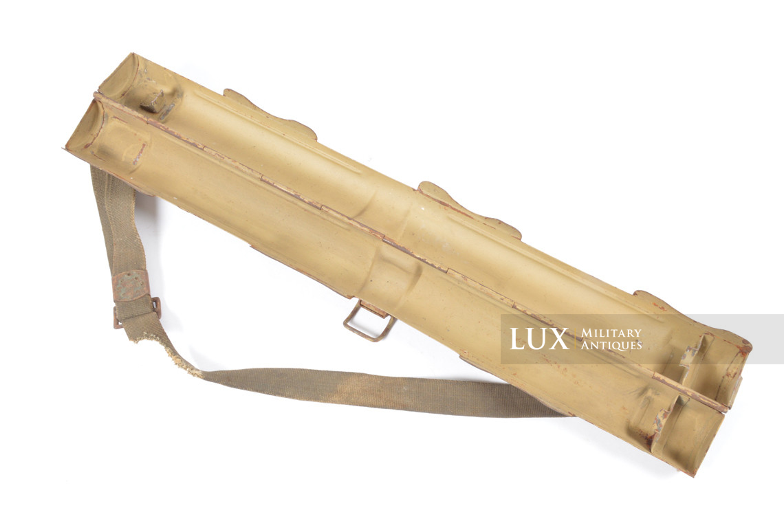 German MG42 tan spare barrel carrier, « unit marked » - photo 19