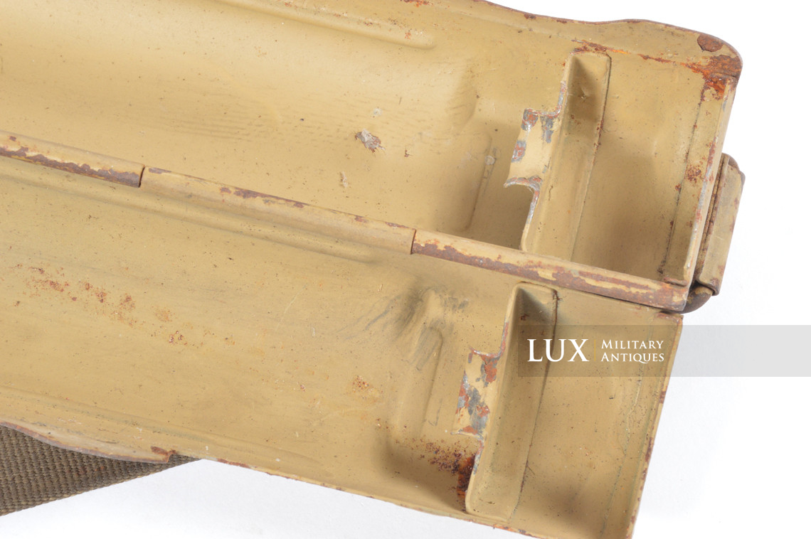 German MG42 tan spare barrel carrier, « unit marked » - photo 22