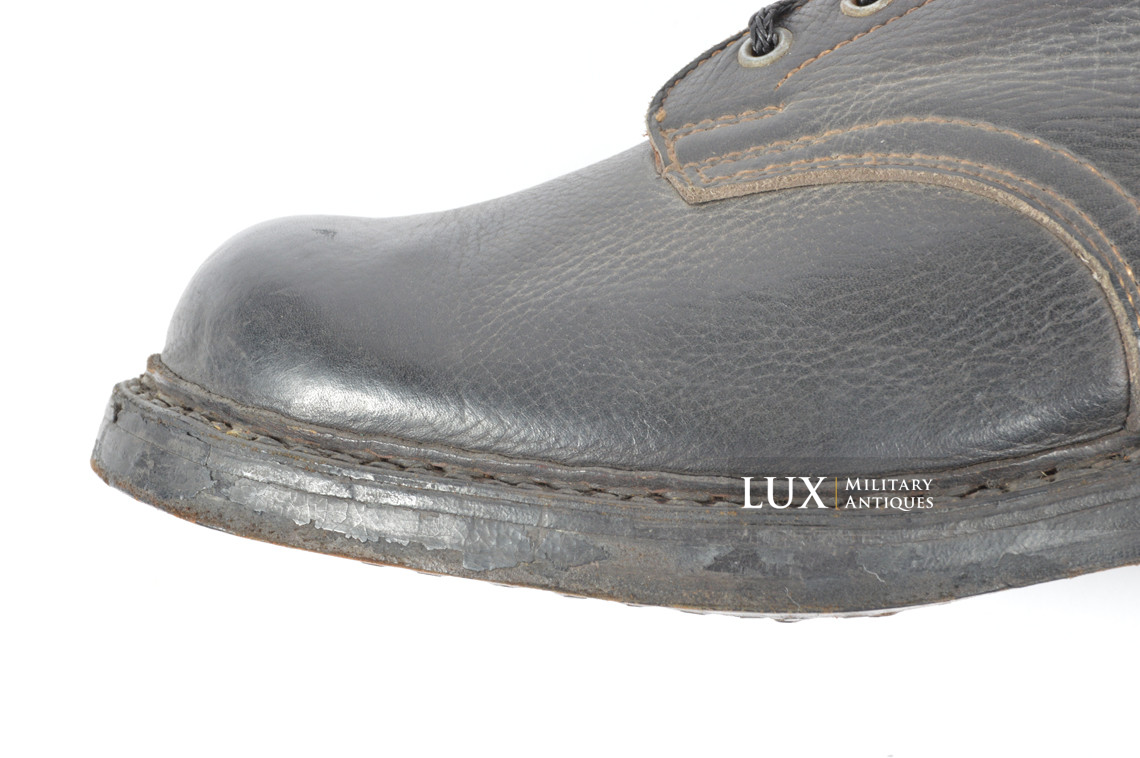 Unissued late-war German paratrooper jump boots - photo 28