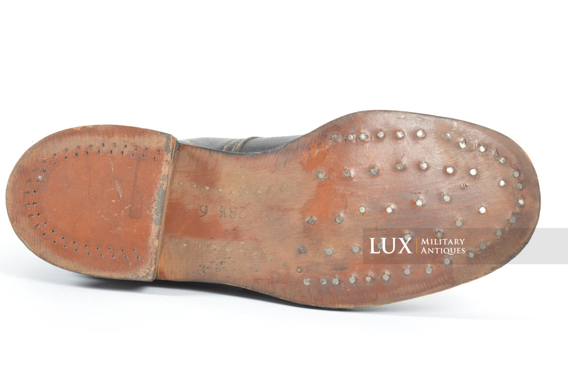 Unissued late-war German paratrooper jump boots - photo 38