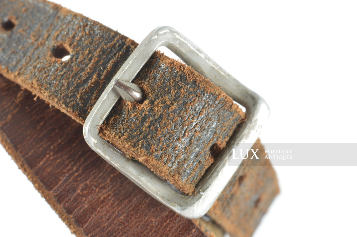 Jugulaire de casque allemand début de guerre, « LEON H. BECK 1940 » - photo 14