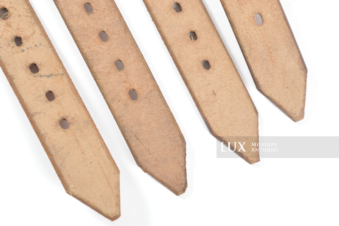 German set of four utility straps, « mint / unissued » - photo 12