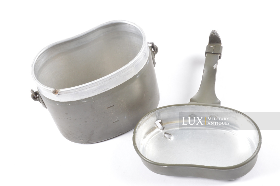Early German aluminum mess kit, « battle damage » - photo 17