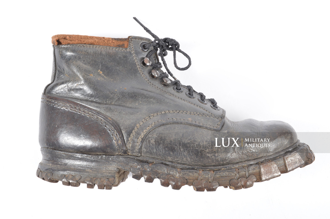 Late war German mountain trooper's combat boots, « Gebirgsjäger » - photo 9
