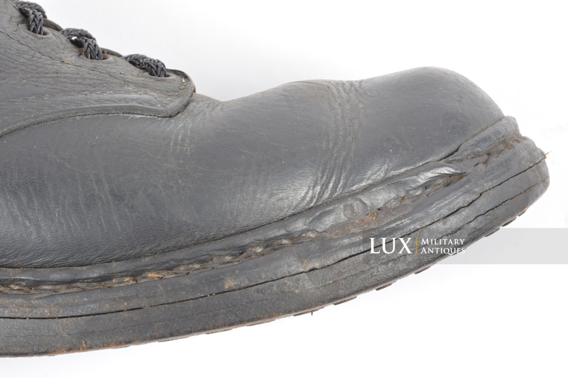 Rare early German paratrooper combat boots, « April, 1941 » - photo 11