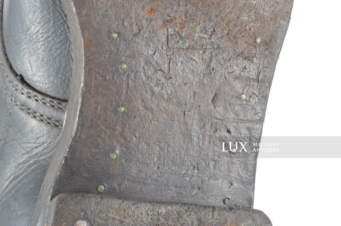 Rare early German paratrooper combat boots, « April, 1941 » - photo 34