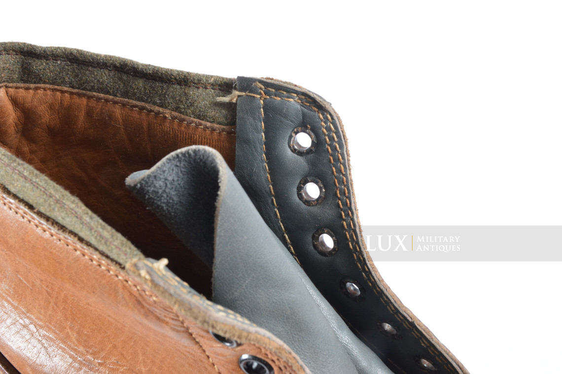 Unissued late-war German mountain trooper's ankle boots, « Gebirgsjäger » - photo 40