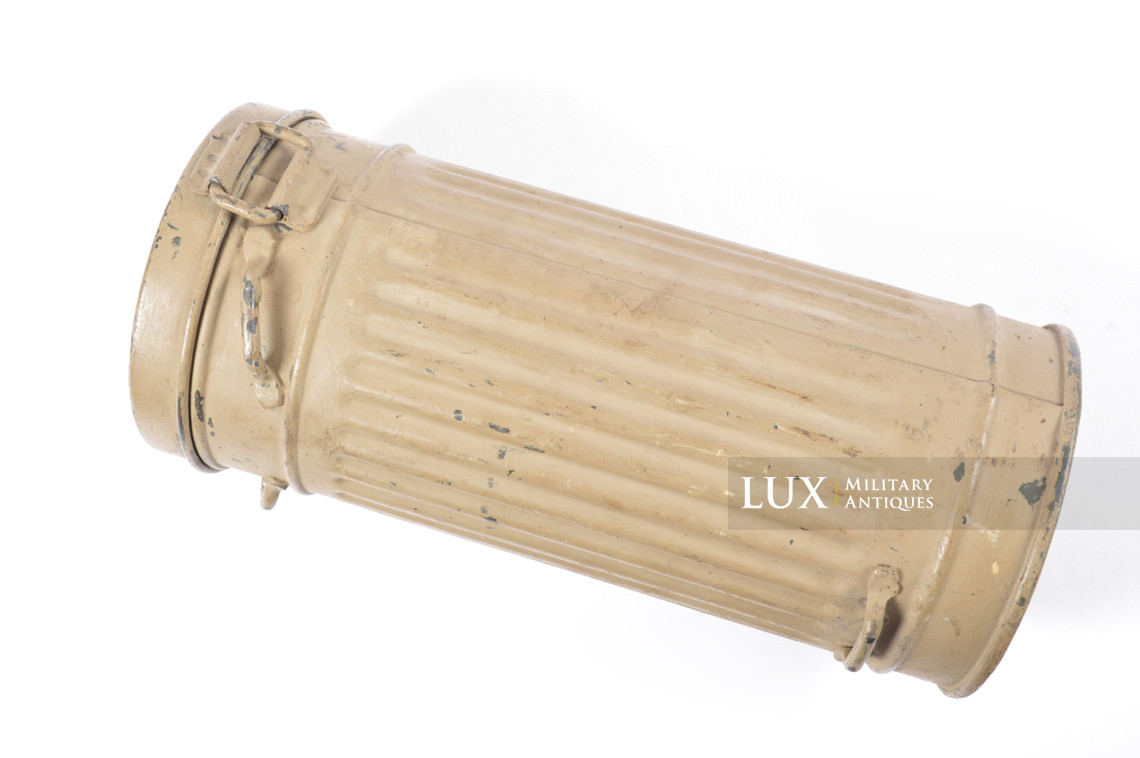 German tropical tan camouflage gas mask canister set, « named / 1940 » - photo 9
