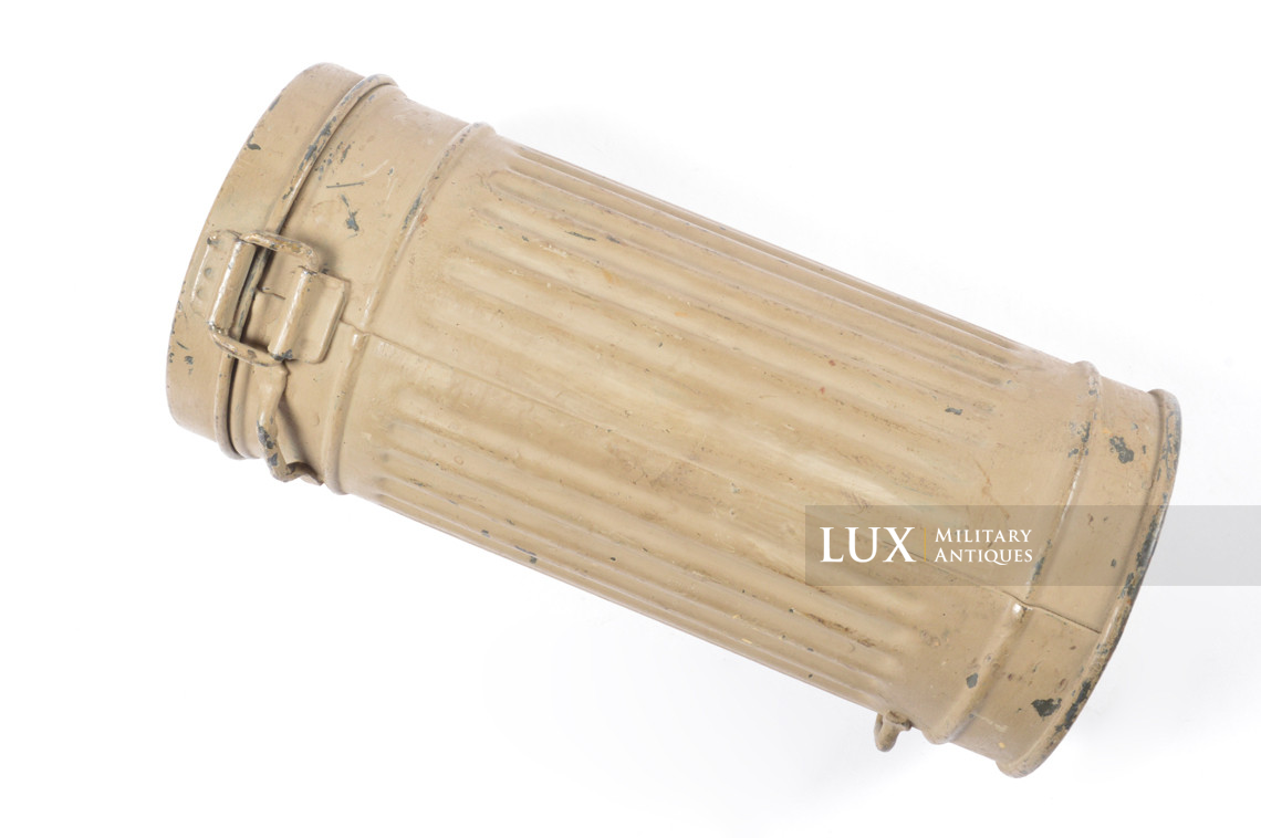 German tropical tan camouflage gas mask canister set, « named / 1940 » - photo 10