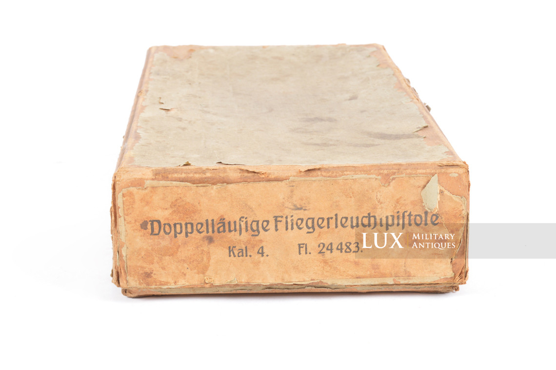 Rare boite en carton d’usine pour le lance fusée Luftwaffe double canon - photo 11