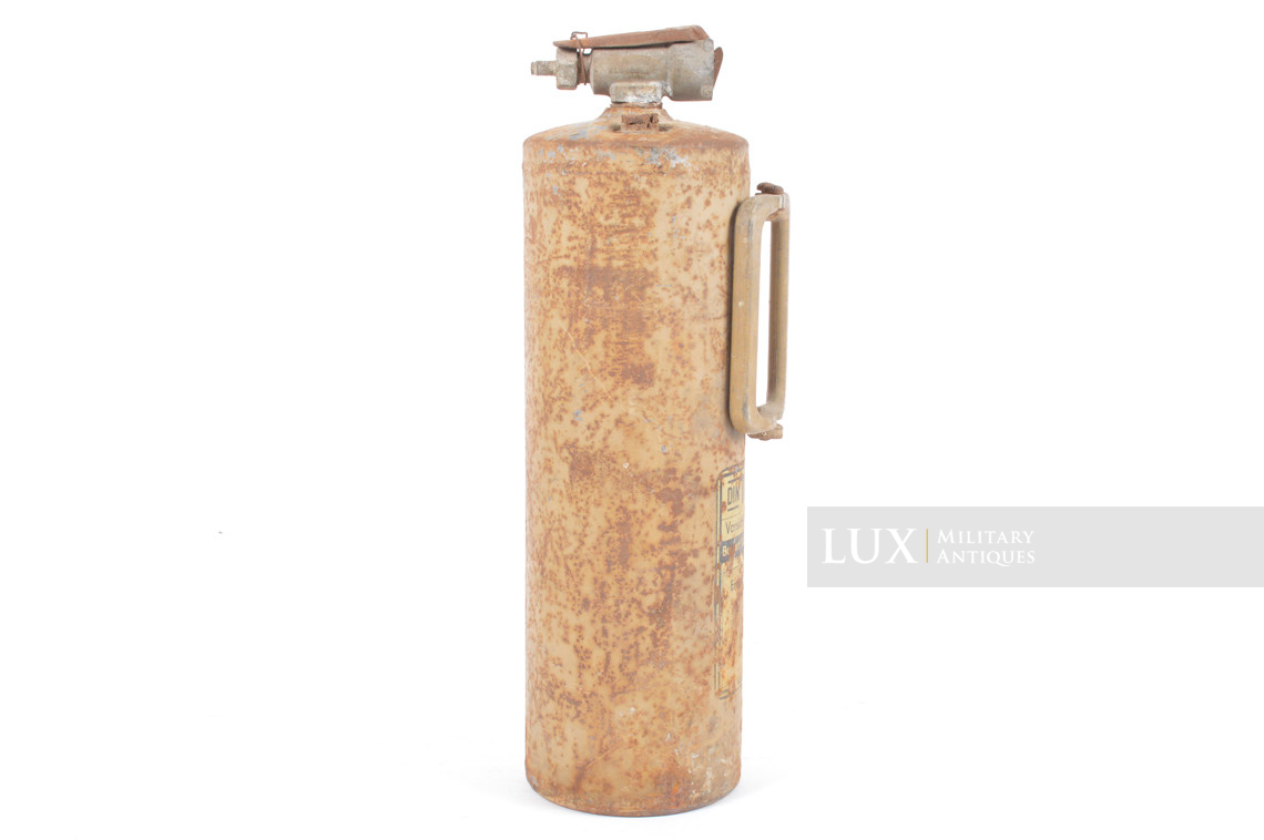 Late-war German armored vehicle issued fire extinguisher, « Tetra / 1943 » - photo 9