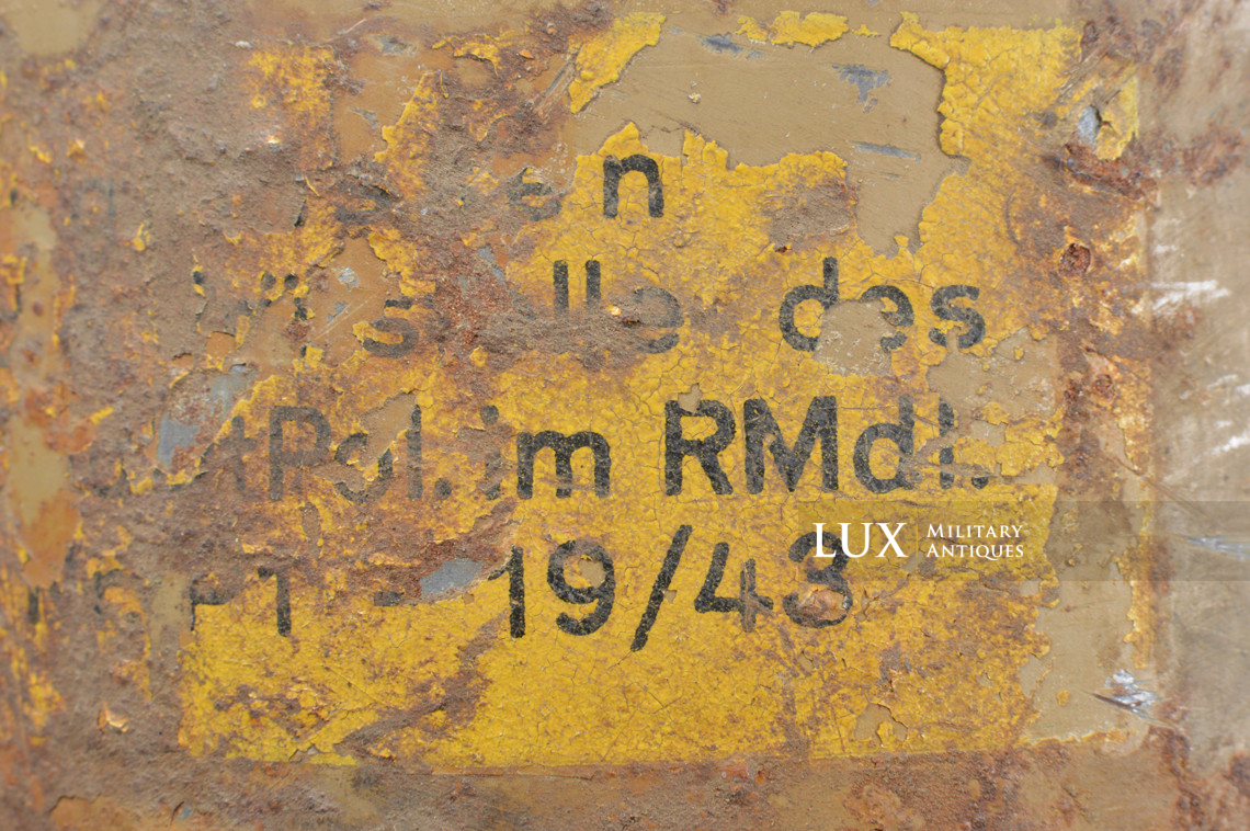 Late-war German armored vehicle issued fire extinguisher, « Tetra / 1943 » - photo 18