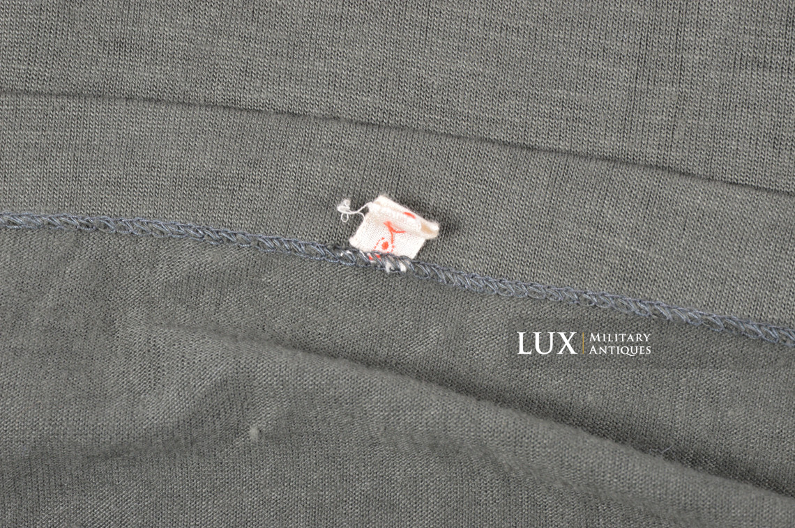 Unissued mid-war Heer / Waffen-SS issue service shirt, « Aertex » - photo 18