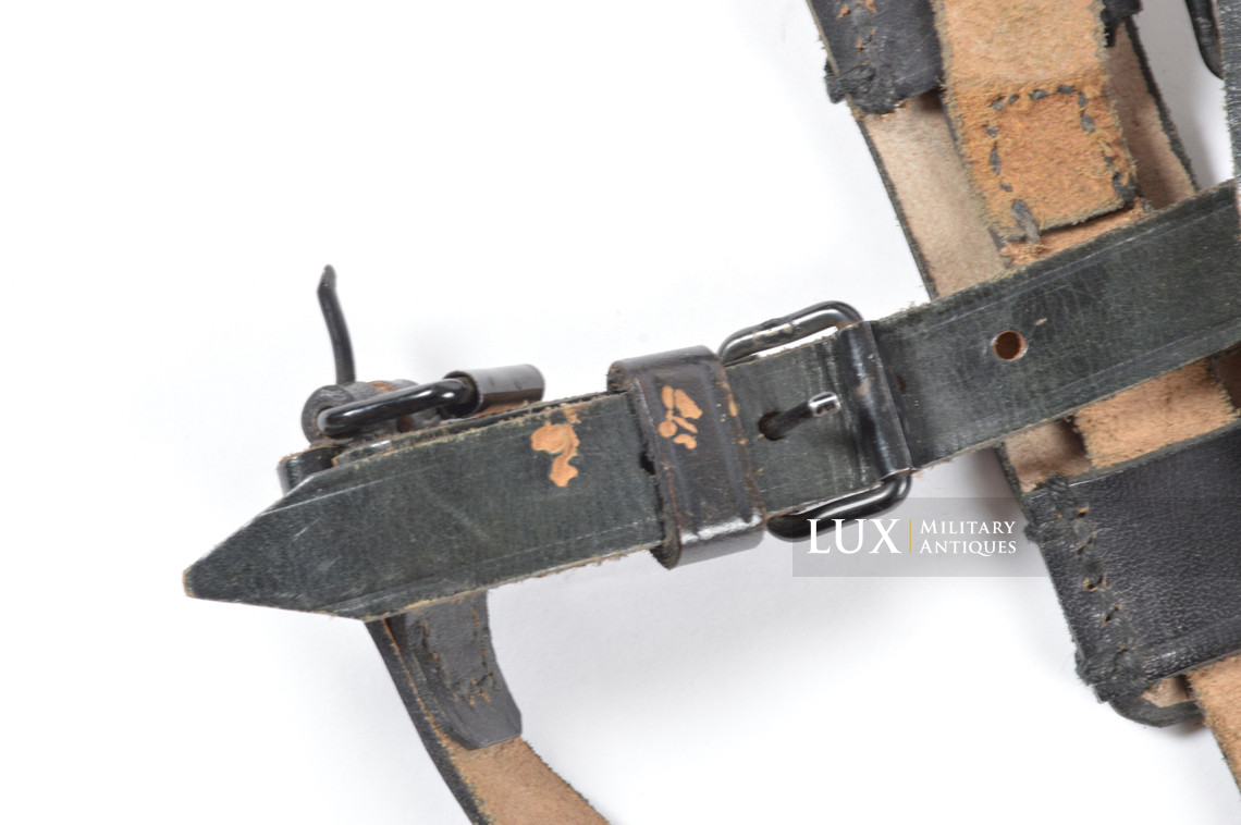 German medical canteen leather carrier set, « ESB40 » - photo 9