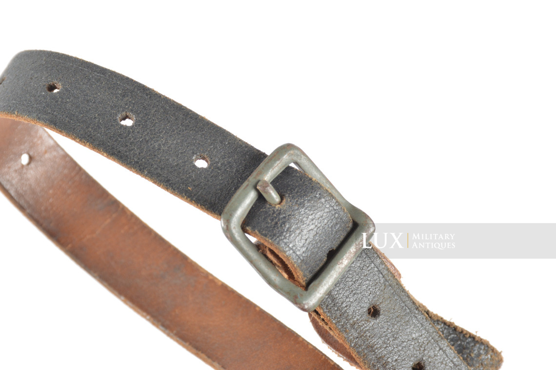Late-war German helmet chinstrap, « RFNr. 0/0494/008 » - photo 10