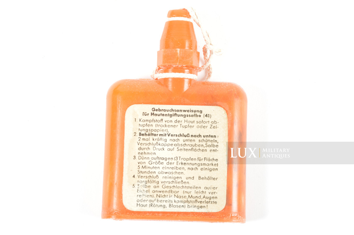 Kit allemand de décontamination cutané des gaz - photo 14