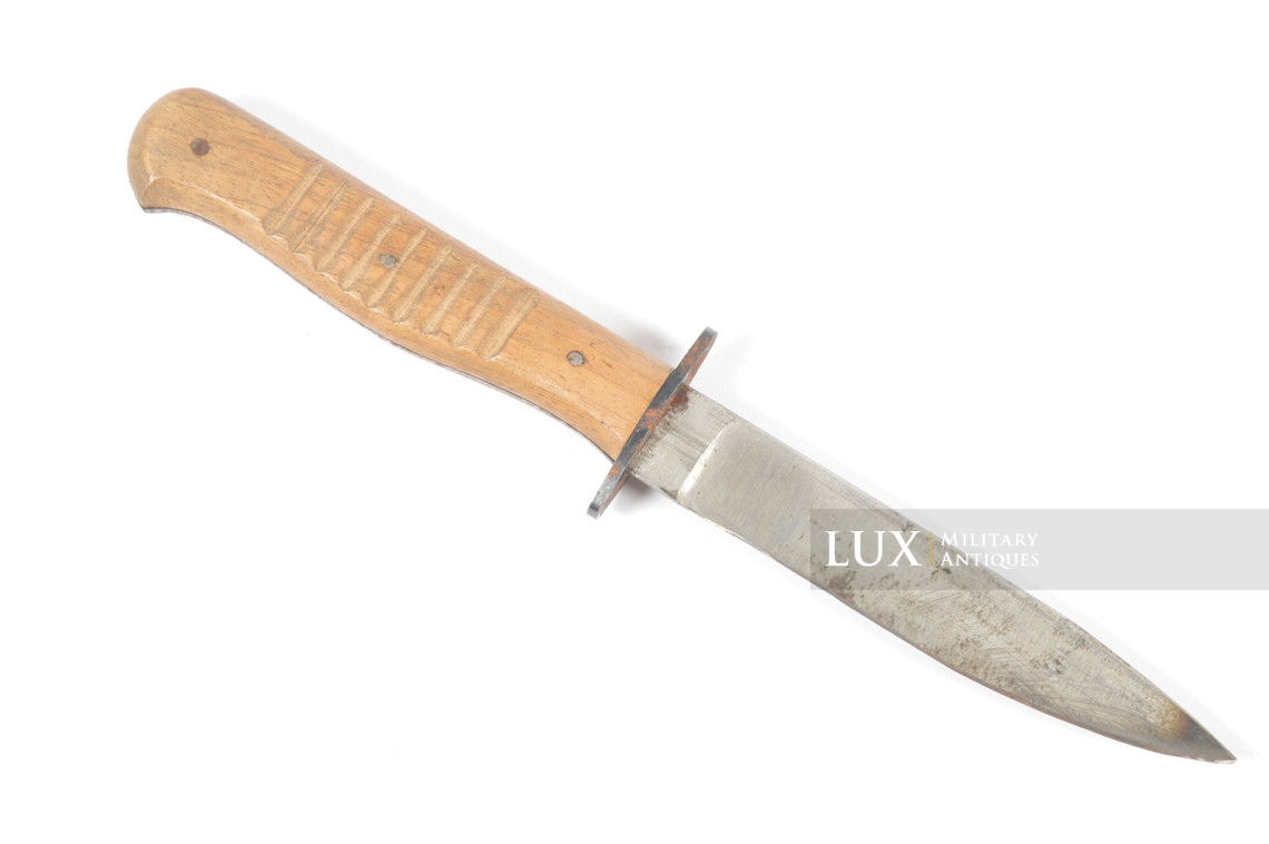 Couteau de combat allemand Heer / Waffen-SS avec une rare variante de fourreau - photo 10