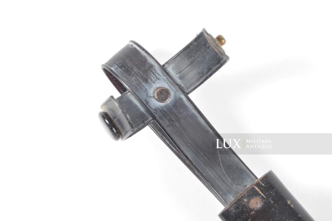 Couteau de combat allemand Heer / Waffen-SS avec une rare variante de fourreau - photo 17