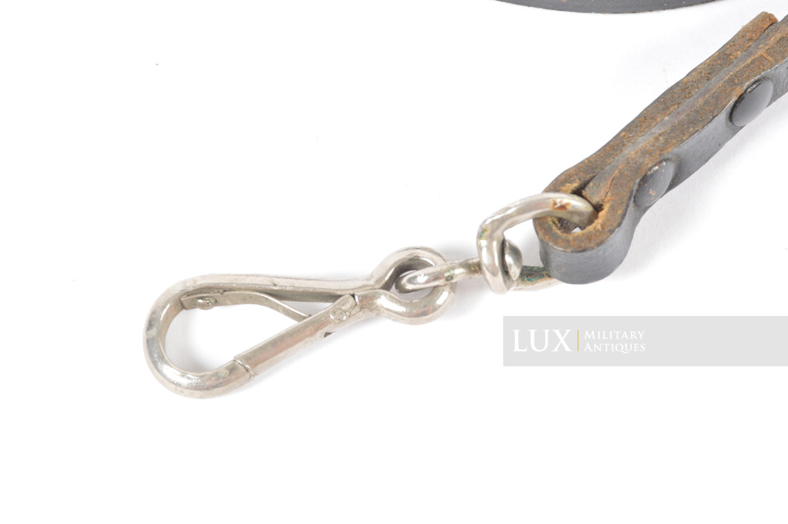 Rare German issued P08 / P38 pistol lanyard, dated « 1938 » - photo 8