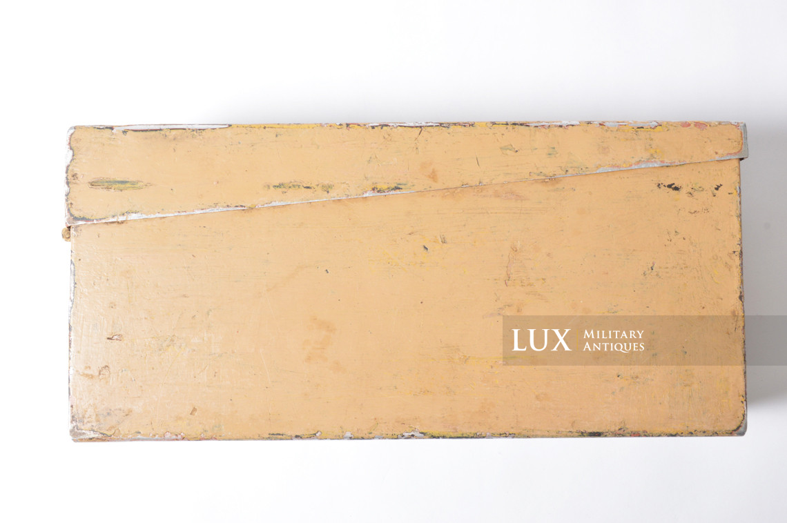 Exceptionnelle caisse MG34/42 médicale camouflée - photo 15