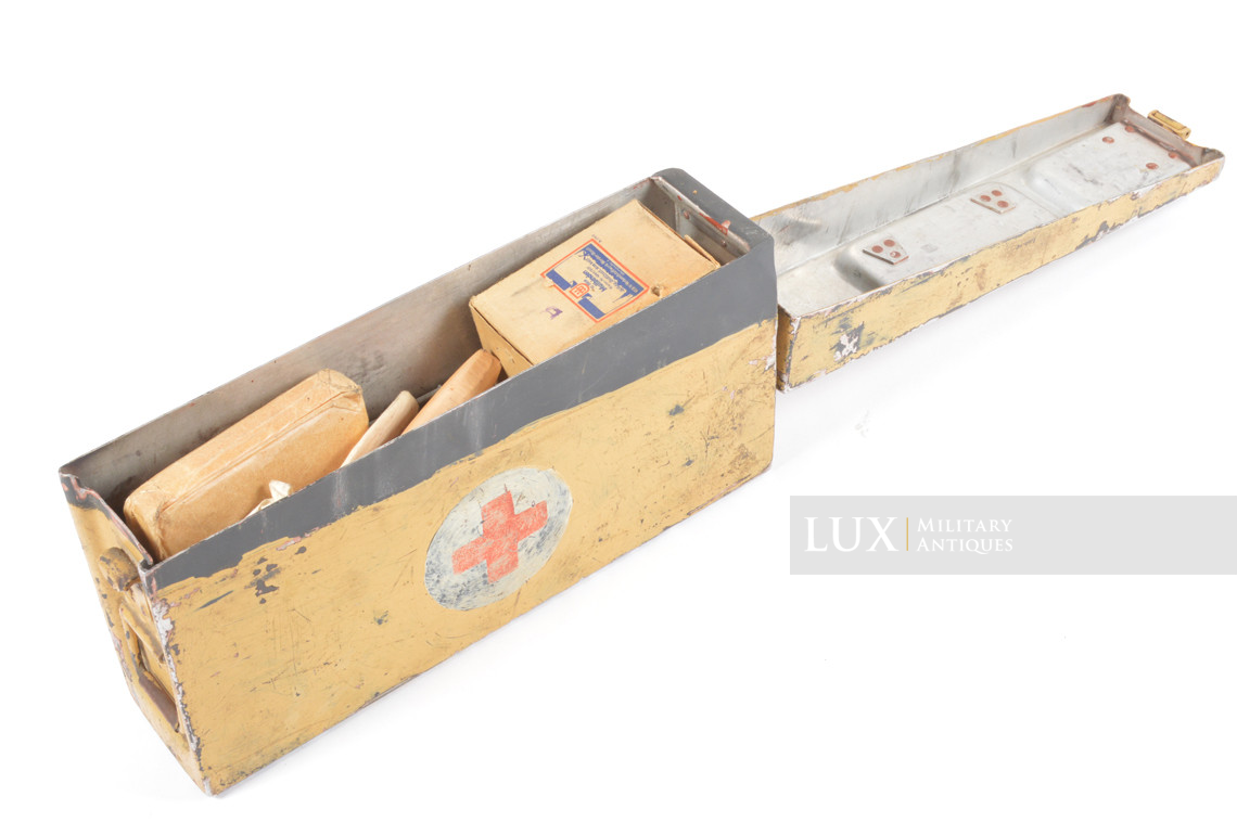 Exceptionnelle caisse MG34/42 médicale camouflée - photo 30