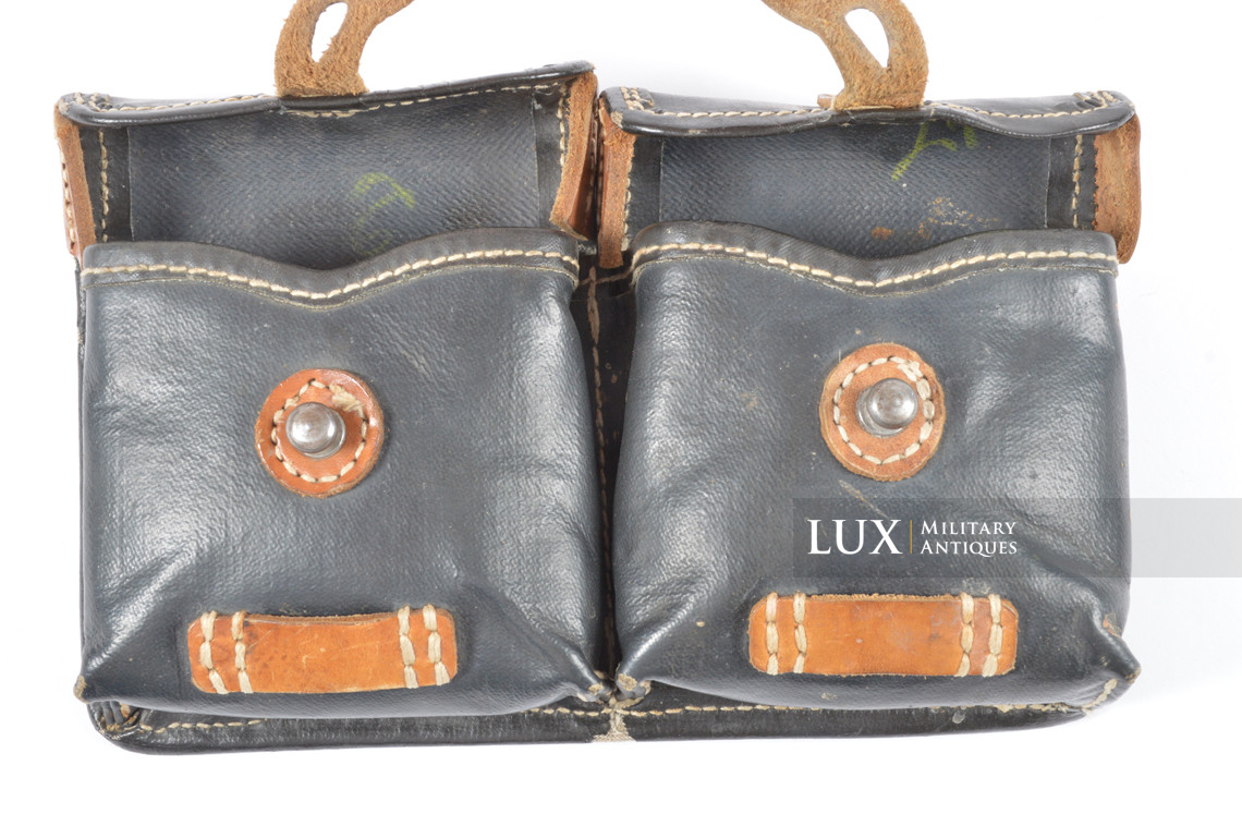 Very rare porte chargeurs de G43/K43 en toile cirée bleue, « Otto Koberstein 1944 » - photo 20