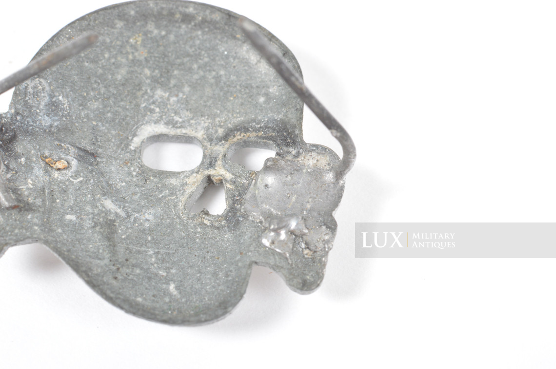 Très rare tête de mort Waffen-SS de casquette,« fabrication belge » - photo 13
