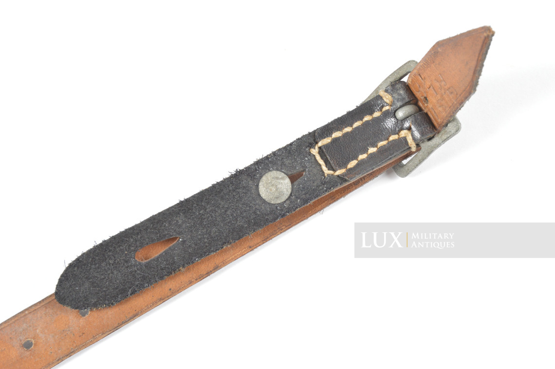 Jugulaire de casque allemand, « G. SINGER KLATTAU 1941 » - photo 10