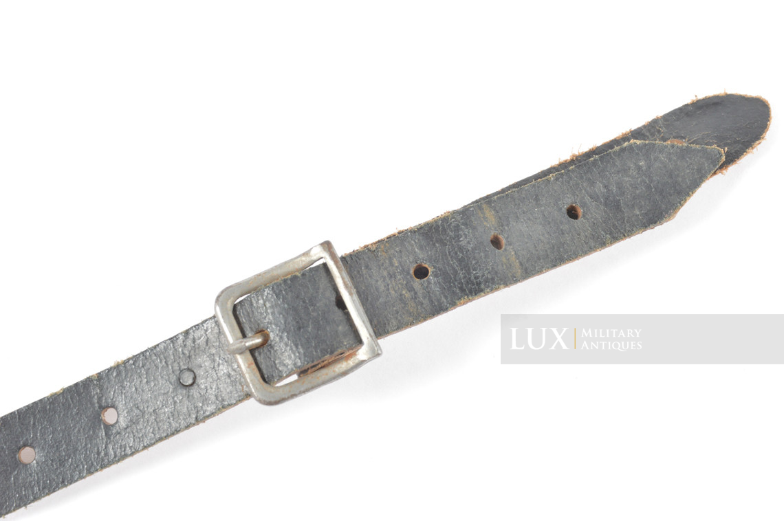 Late-war German helmet chinstrap, RBNr « 0/0750/0100 » - photo 8