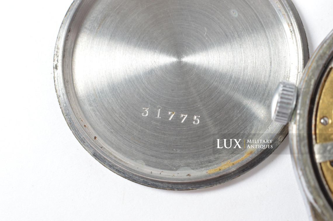 German issued Heer wrist-watch, « B.W.C. » - photo 18