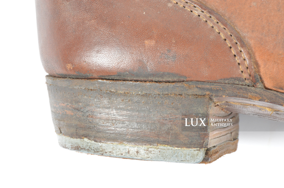 Unissued late-war German low ankle boots, « 1944 » - photo 13