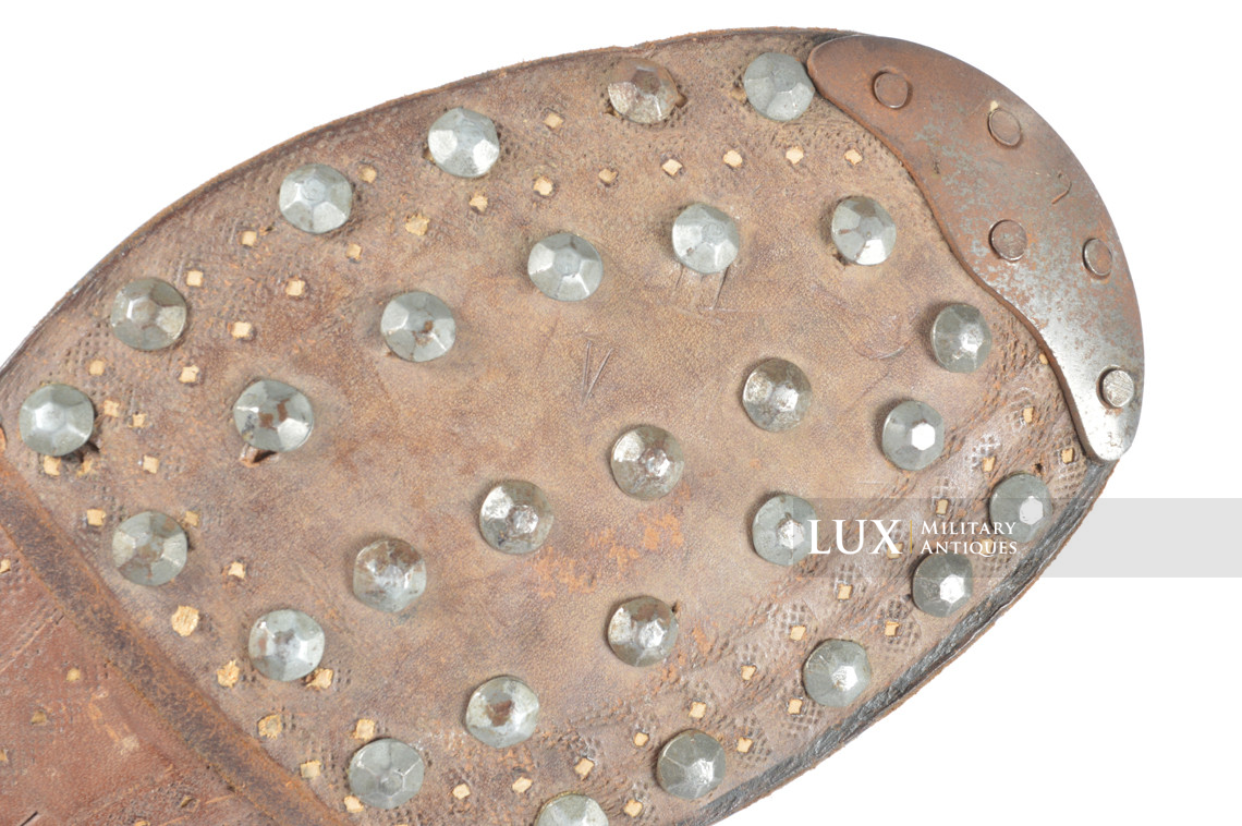 Unissued late-war German low ankle boots, « 1944 » - photo 20