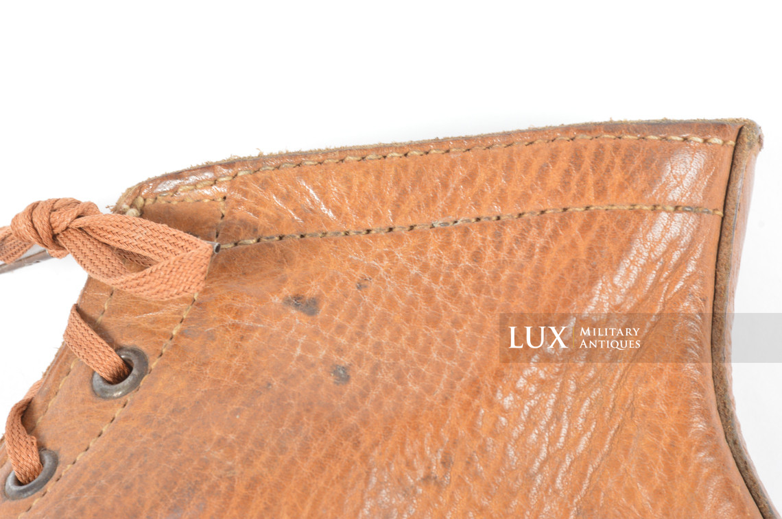 Unissued late-war German low ankle boots, « 1944 » - photo 25
