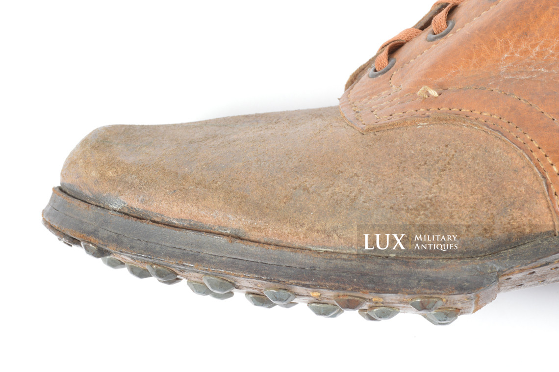 Unissued late-war German low ankle boots, « 1944 » - photo 29