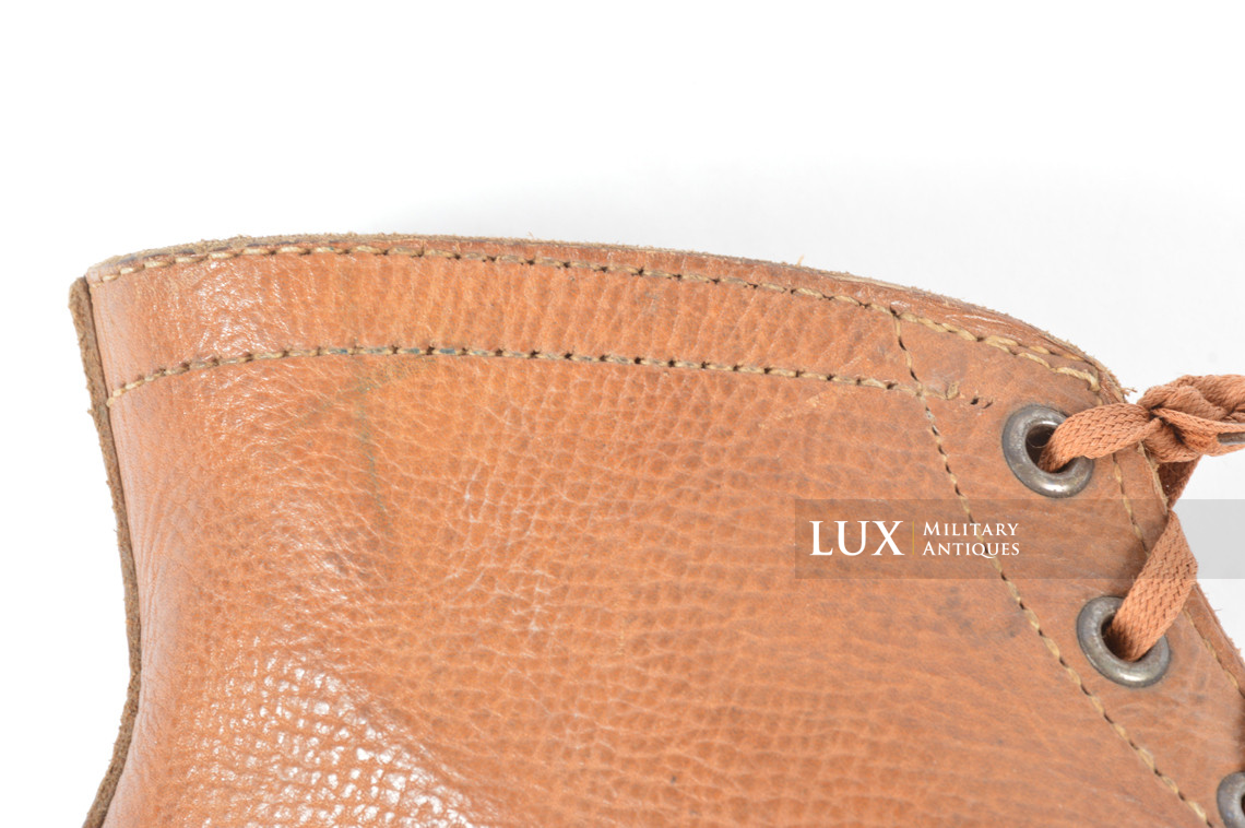 Unissued late-war German low ankle boots, « 1944 » - photo 31