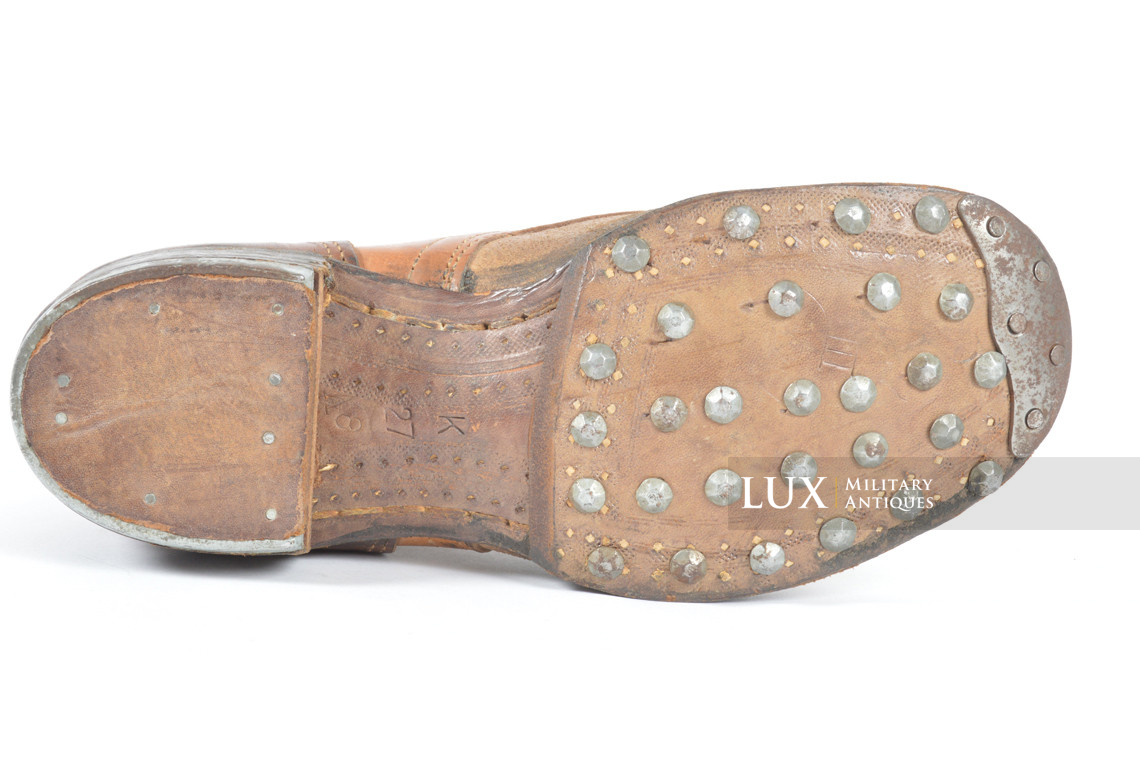 Unissued late-war German low ankle boots, « 1944 » - photo 34