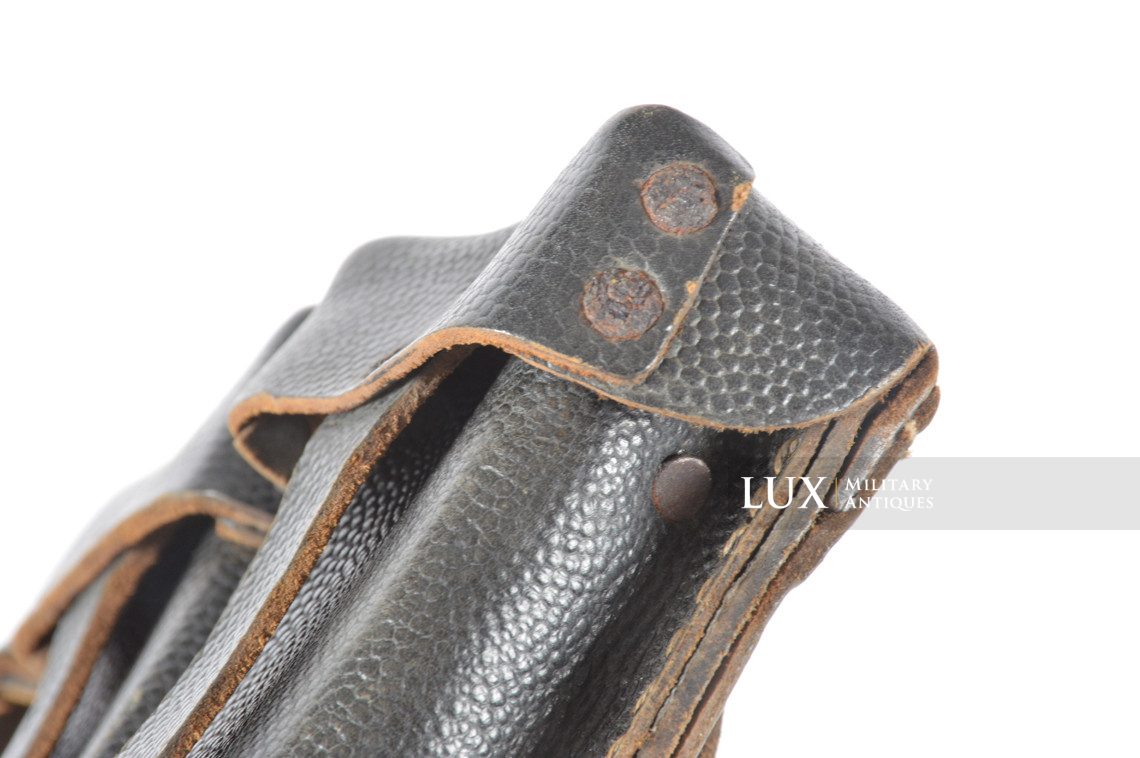 Matching pair of late war k98 ammunition pouches, « RBNr 0/1272/0002 » - photo 13