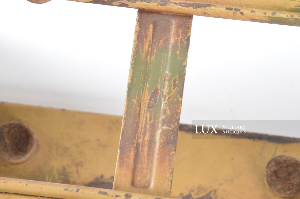Rare German MG34/42 drum carrier cradle in camouflage paint finish, « Normandy » - photo 18