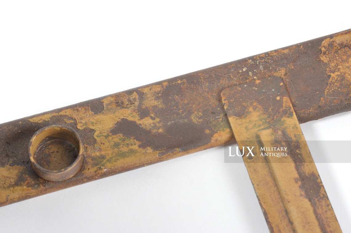 Rare German MG34/42 drum carrier cradle in camouflage paint finish, « Normandy » - photo 24