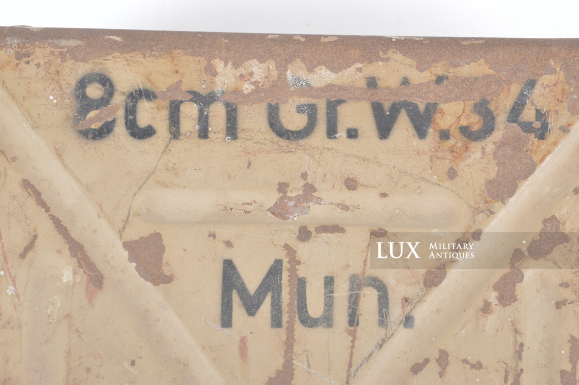 Late-war German 8cm mortar ammunitions storage case, « 8cm Gr.W.34 » - photo 8