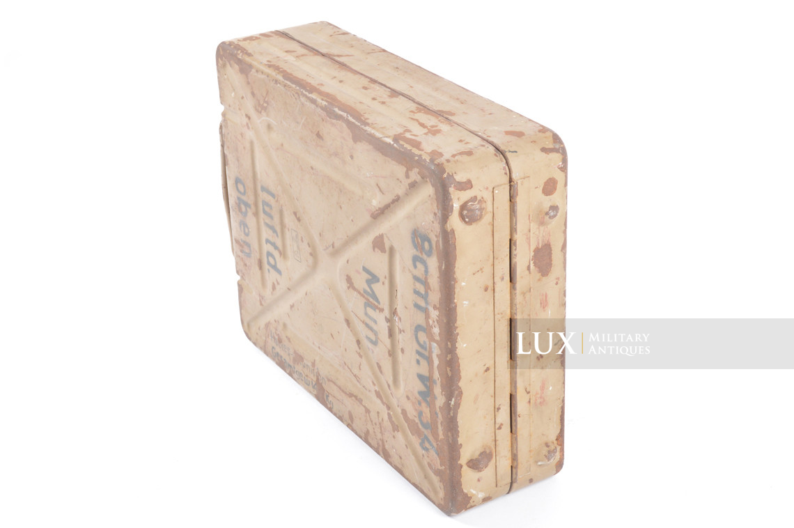 Late-war German 8cm mortar ammunitions storage case, « 8cm Gr.W.34 » - photo 18
