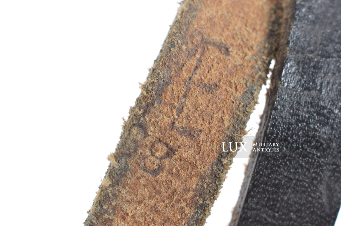 Rare German issued P08 / P38 pistol lanyard, dated « 1938 » - photo 12