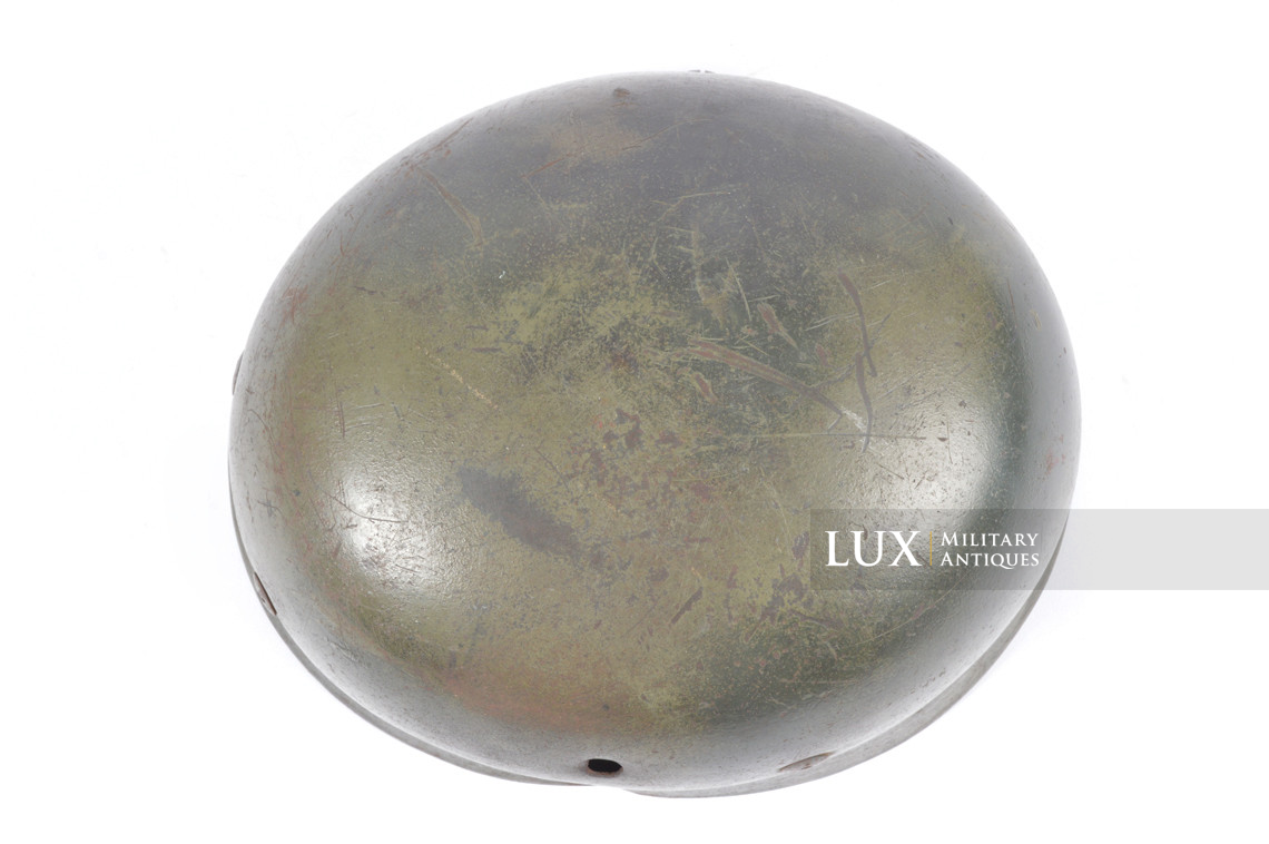 Casque parachutiste allemand M38 camouflé deux tons, « impacté » - photo 20