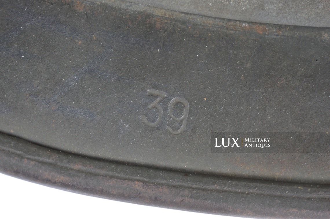 Casque parachutiste allemand M38 camouflé deux tons, « impacté » - photo 48