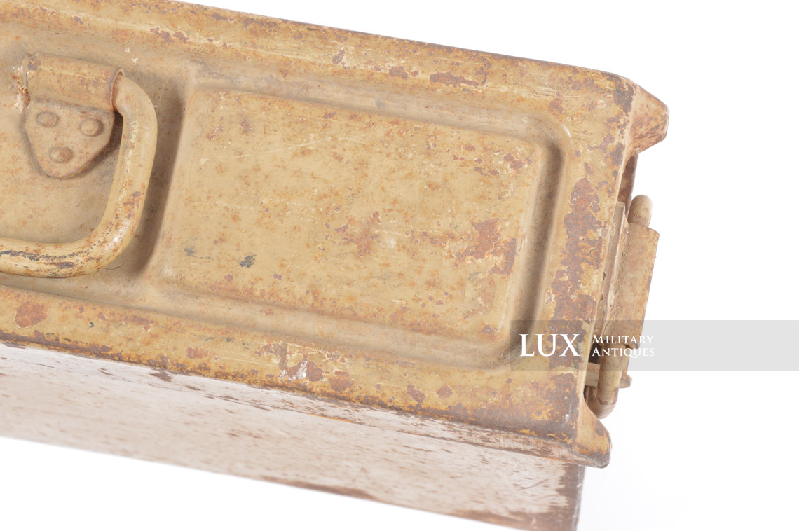 Caisse à munitions allemande MG34/42 jaune sable, « Petroleum » - photo 15