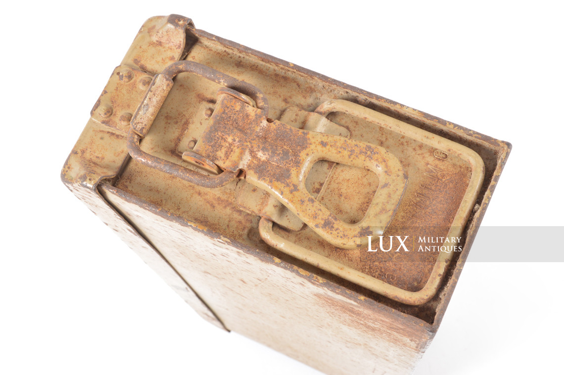 Caisse à munitions allemande MG34/42 jaune sable, « Petroleum » - photo 21