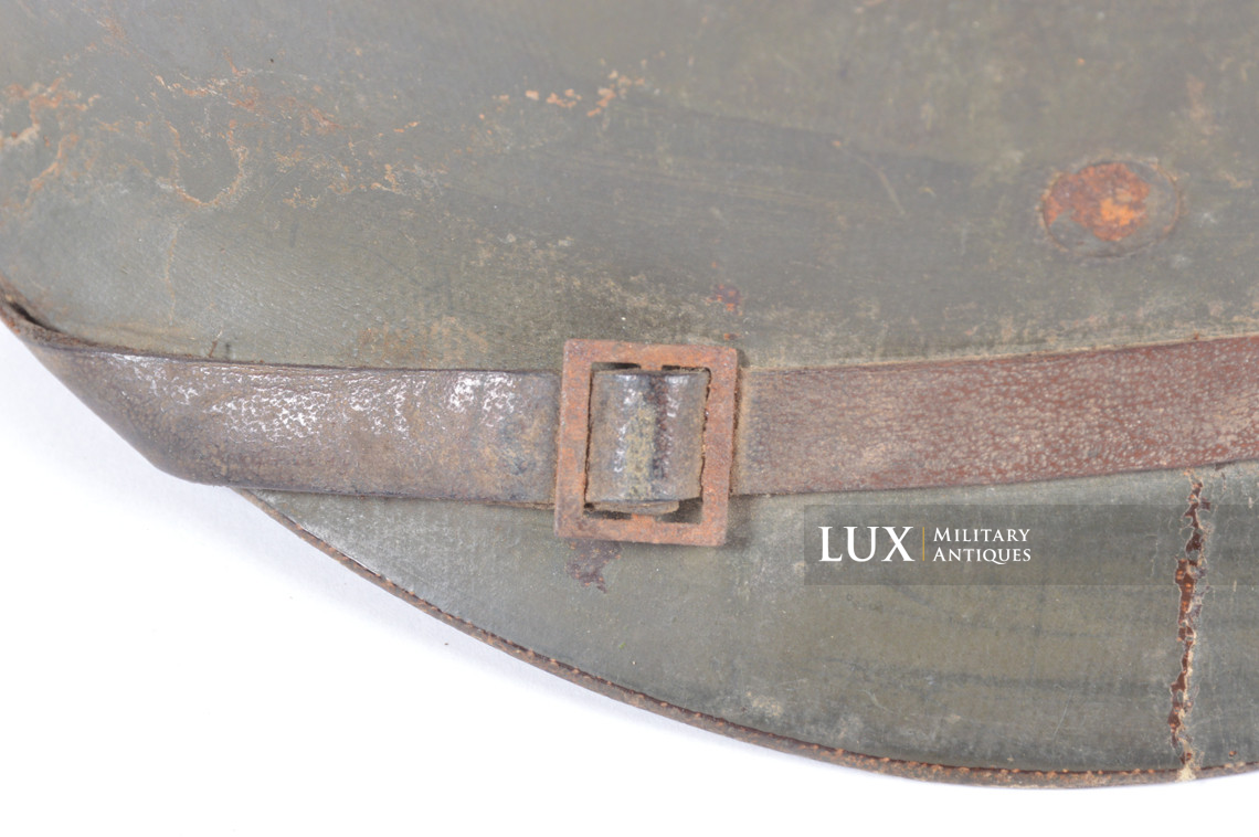 USM1 4th Infantry Division fixed bale camouflaged combat helmet, « IVY DIVISION » - photo 84