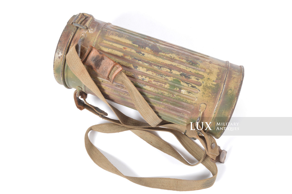 German three-tone camouflage gas mask canister, « Normandy » - photo 8