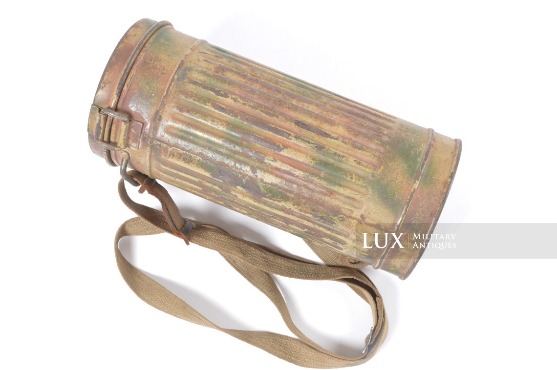 German three-tone camouflage gas mask canister, « Normandy » - photo 9